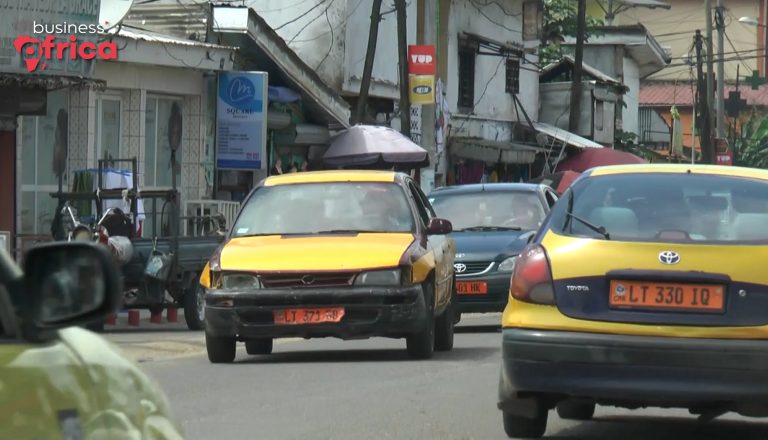 Des taxis au Cameroun / PME africaines / Spiruline du Bénin