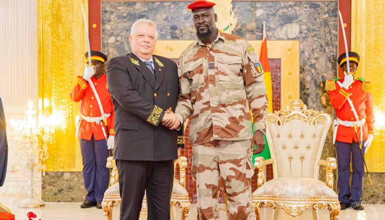Diplomatie économique : la Russie renforce sa présence en Guinée et en Afrique malgré les tensions géopolitiques
